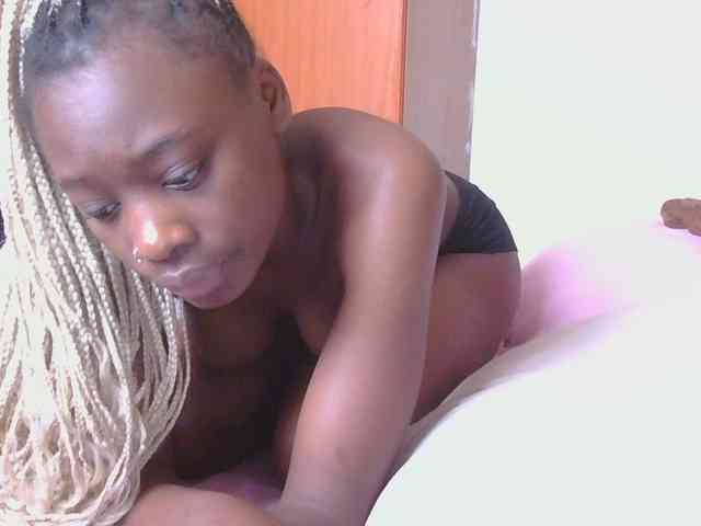 Melaninqueen19 webcam