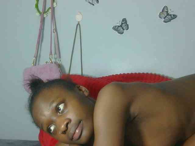 Melaninqueen19 webcam