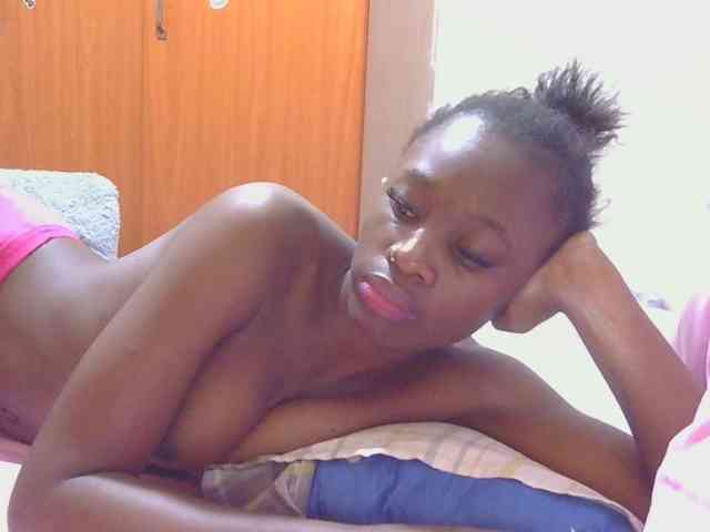 Melaninqueen19 webcam
