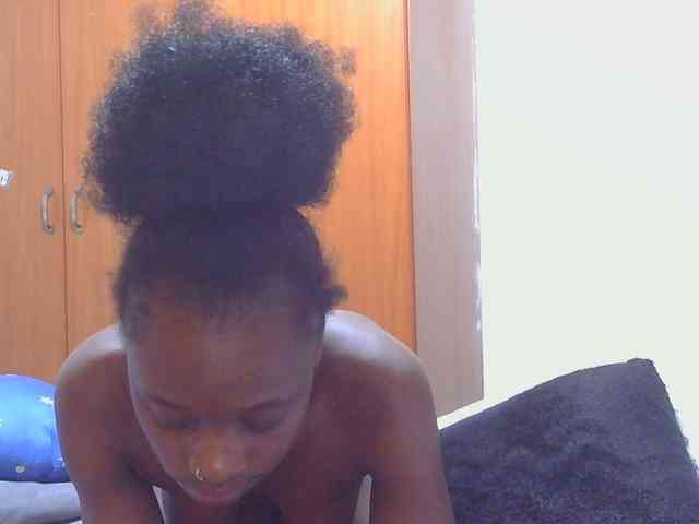 Melaninqueen19 webcam