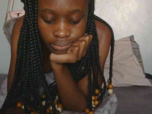 Melaninqueen19 webcam