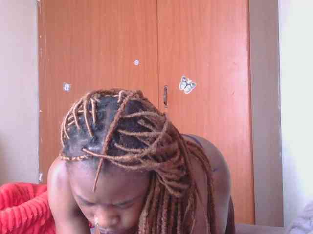 Melaninqueen19 webcam