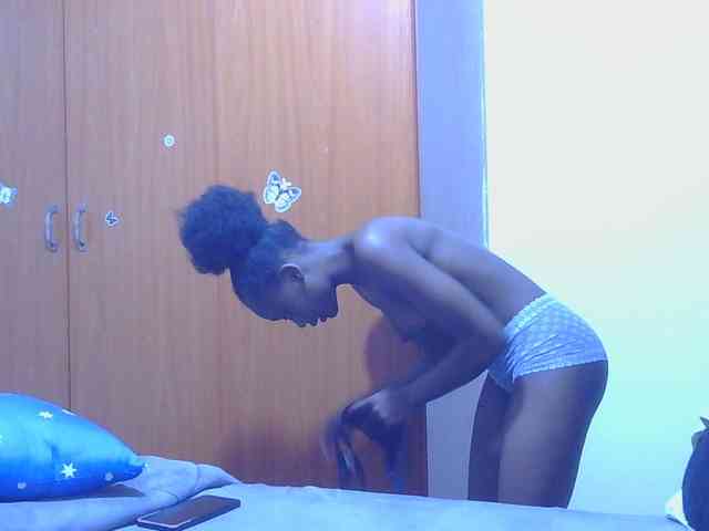 Melaninqueen19 webcam