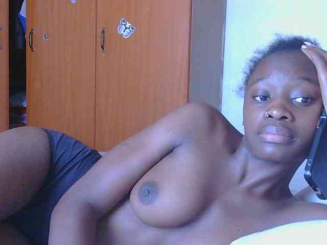 Melaninqueen19 webcam