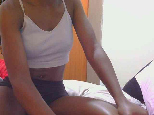 Melaninqueen19 webcam