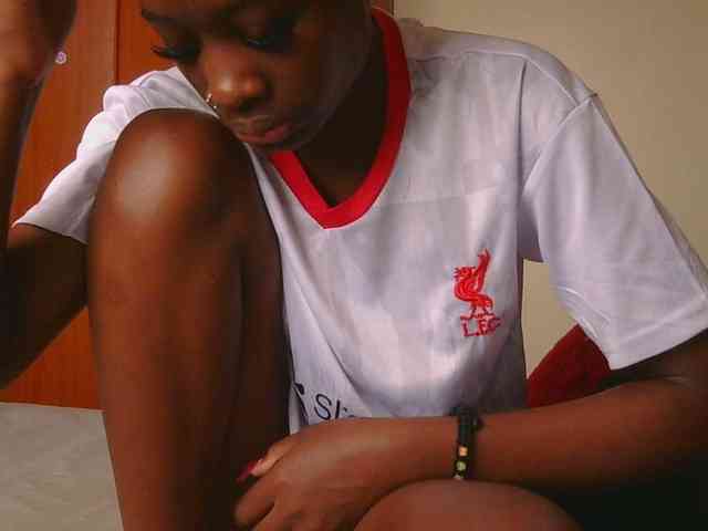 Modelo: Melaninqueen19