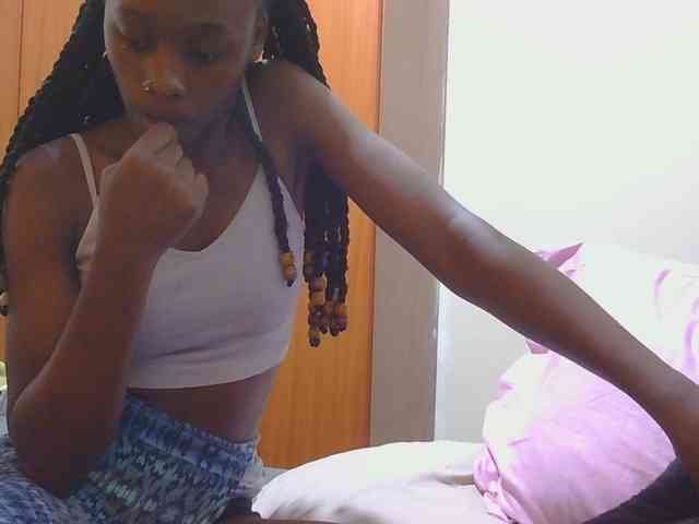 Melaninqueen19 webcam