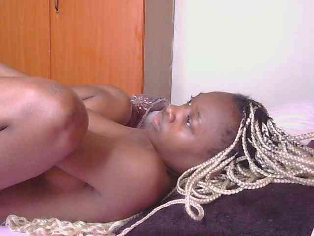 Melaninqueen19 webcam