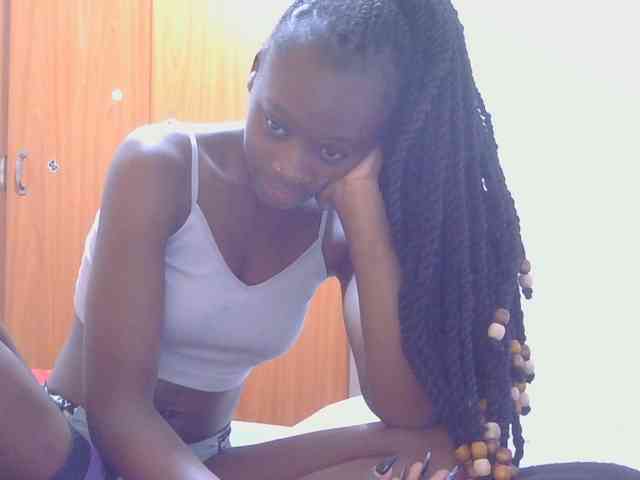 Melaninqueen19 webcam