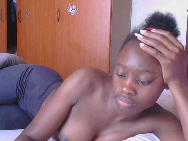 Melaninqueen19 webcam