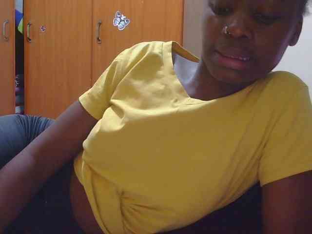 Melaninqueen19 webcam