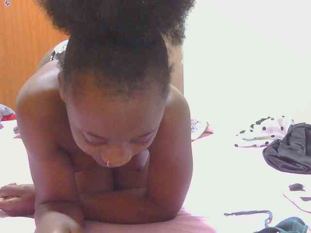 Melaninqueen19 webcam