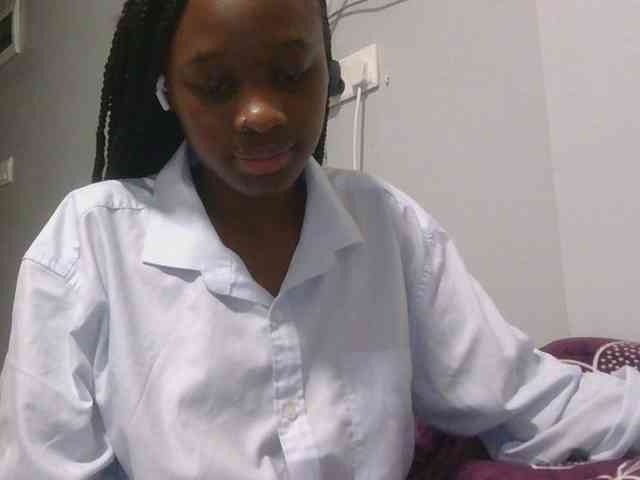 Melaninqueen19 webcam