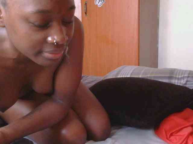 Melaninqueen19 webcam