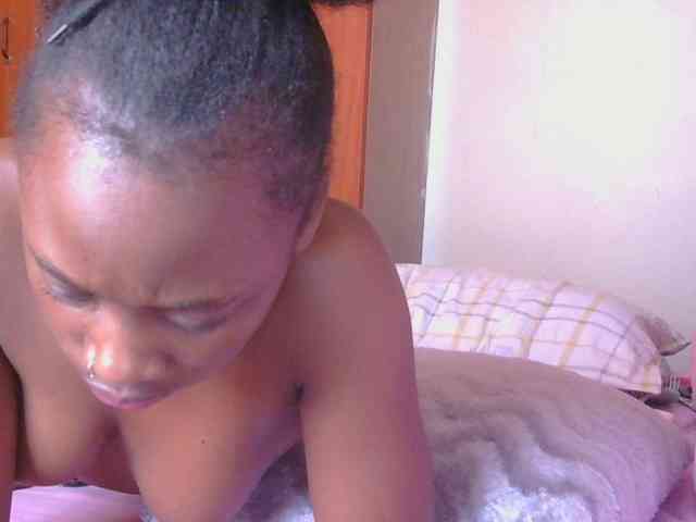 Melaninqueen19 webcam