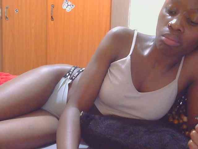 Melaninqueen19 webcam