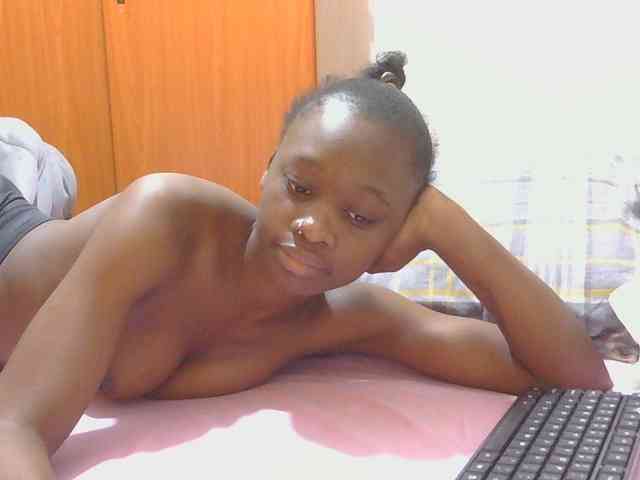 Melaninqueen19 webcam