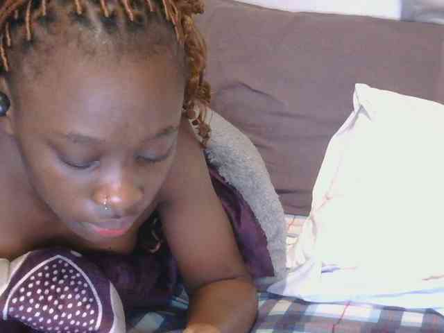 Melaninqueen19 webcam