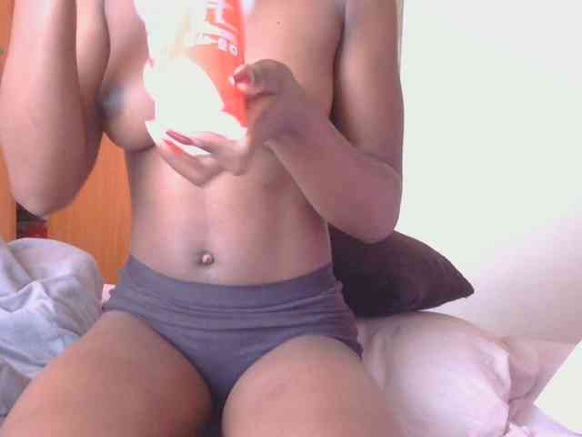 Melaninqueen19 webcam