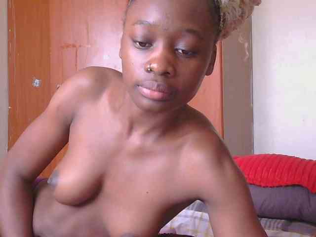 Melaninqueen19 webcam