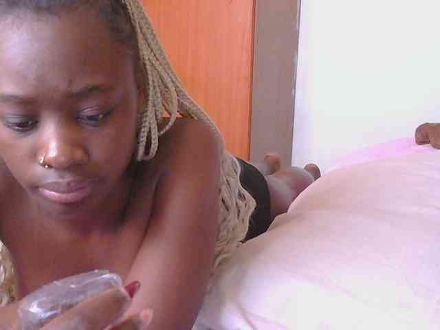 Melaninqueen19 webcam