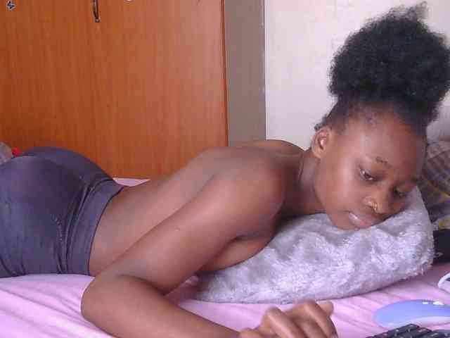 Melaninqueen19 webcam