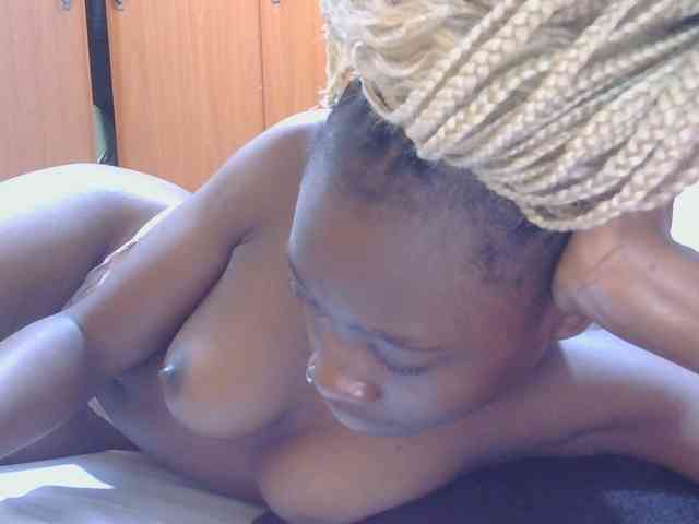 Melaninqueen19 webcam