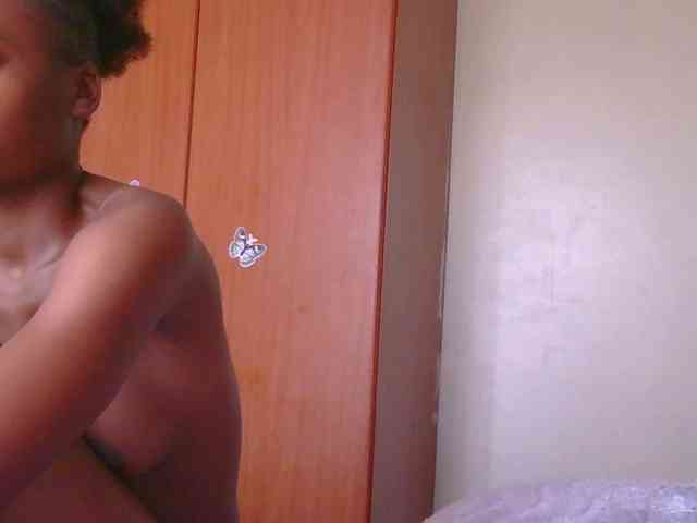 Melaninqueen19 webcam