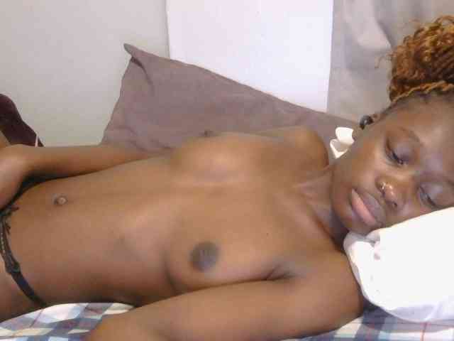 Melaninqueen19 webcam
