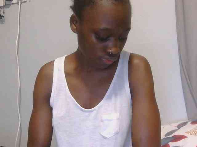 Melaninqueen19 webcam