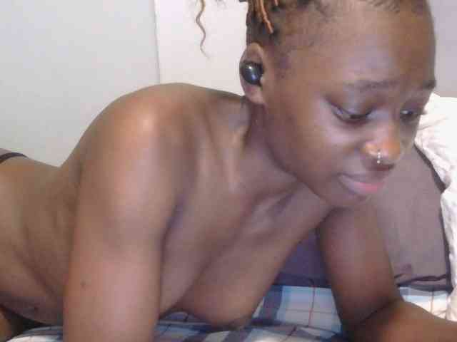 Melaninqueen19 webcam