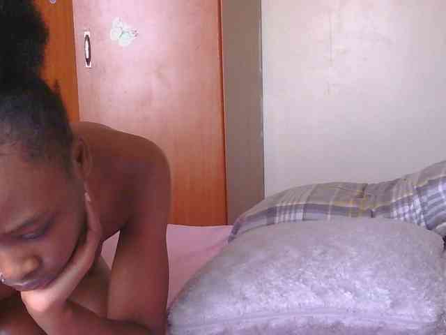 Melaninqueen19 webcam