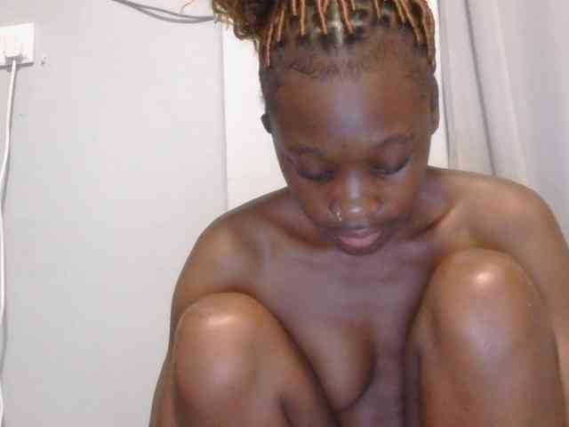 Melaninqueen19 webcam