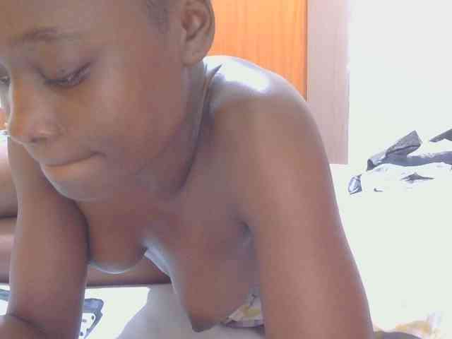 Melaninqueen19 webcam