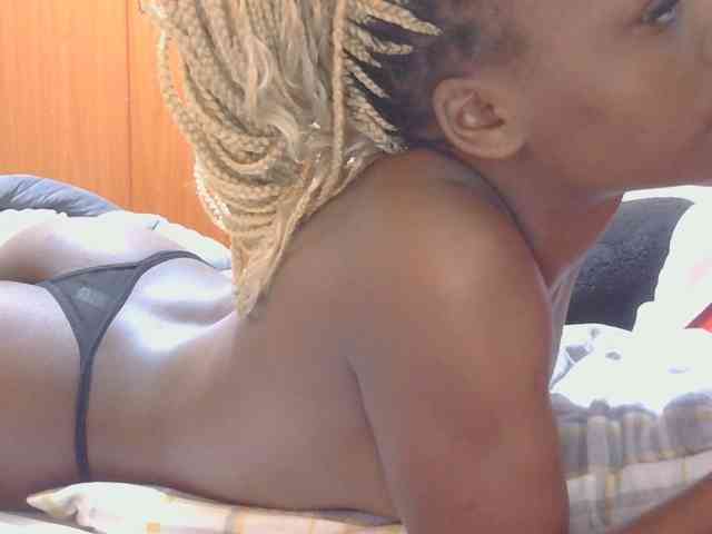 Melaninqueen19 webcam