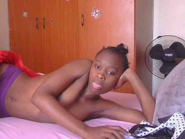 Melaninqueen19 webcam