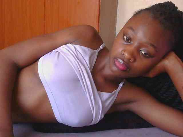 Melaninqueen19 webcam