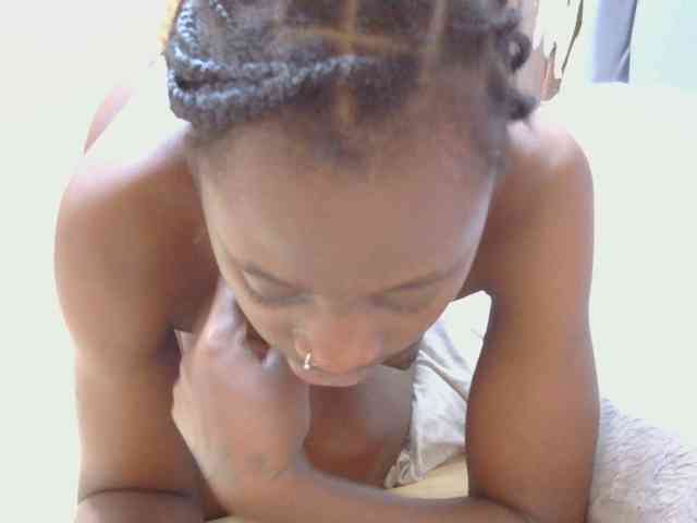 Melaninqueen19 webcam