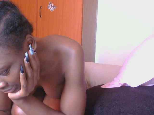 Melaninqueen19 webcam