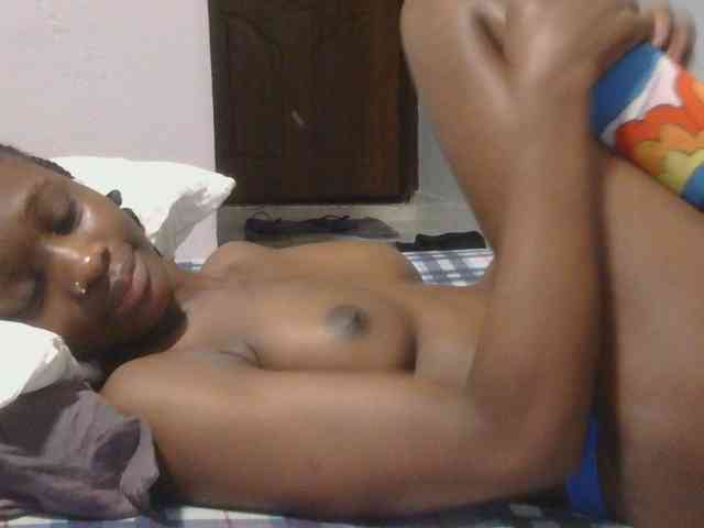 Melaninqueen19 webcam