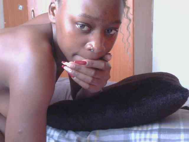 Melaninqueen19 webcam