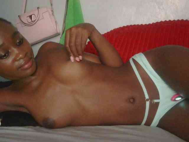 Melaninqueen19 webcam