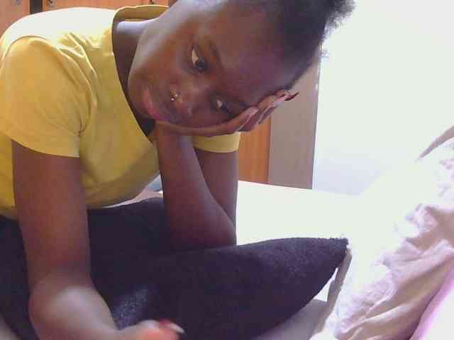 Melaninqueen19 webcam