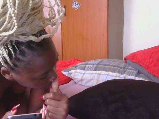 Melaninqueen19 webcam