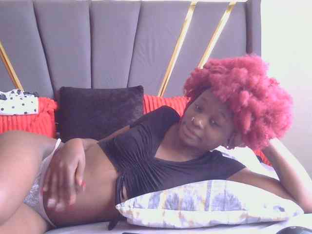 Melaninqueen19 webcam