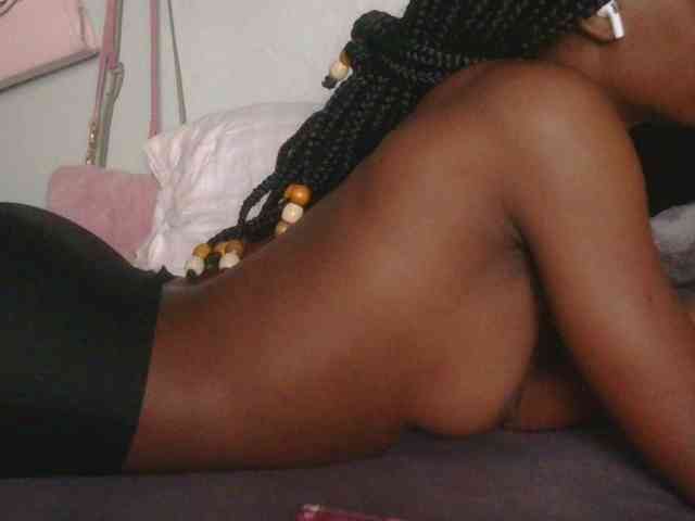 Melaninqueen19 webcam