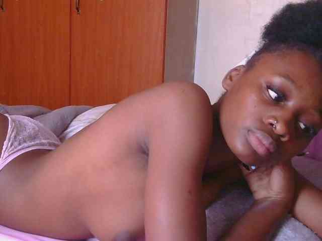 Melaninqueen19 webcam