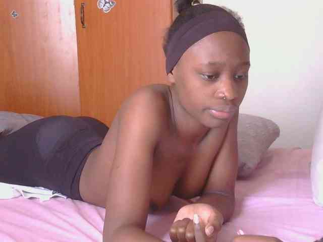 Melaninqueen19 webcam