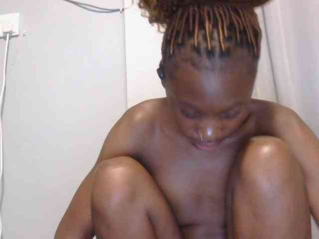 Melaninqueen19 webcam