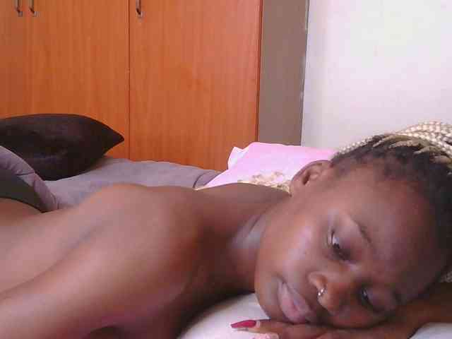 Melaninqueen19 webcam